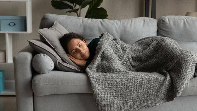 Personne faisant la sieste
