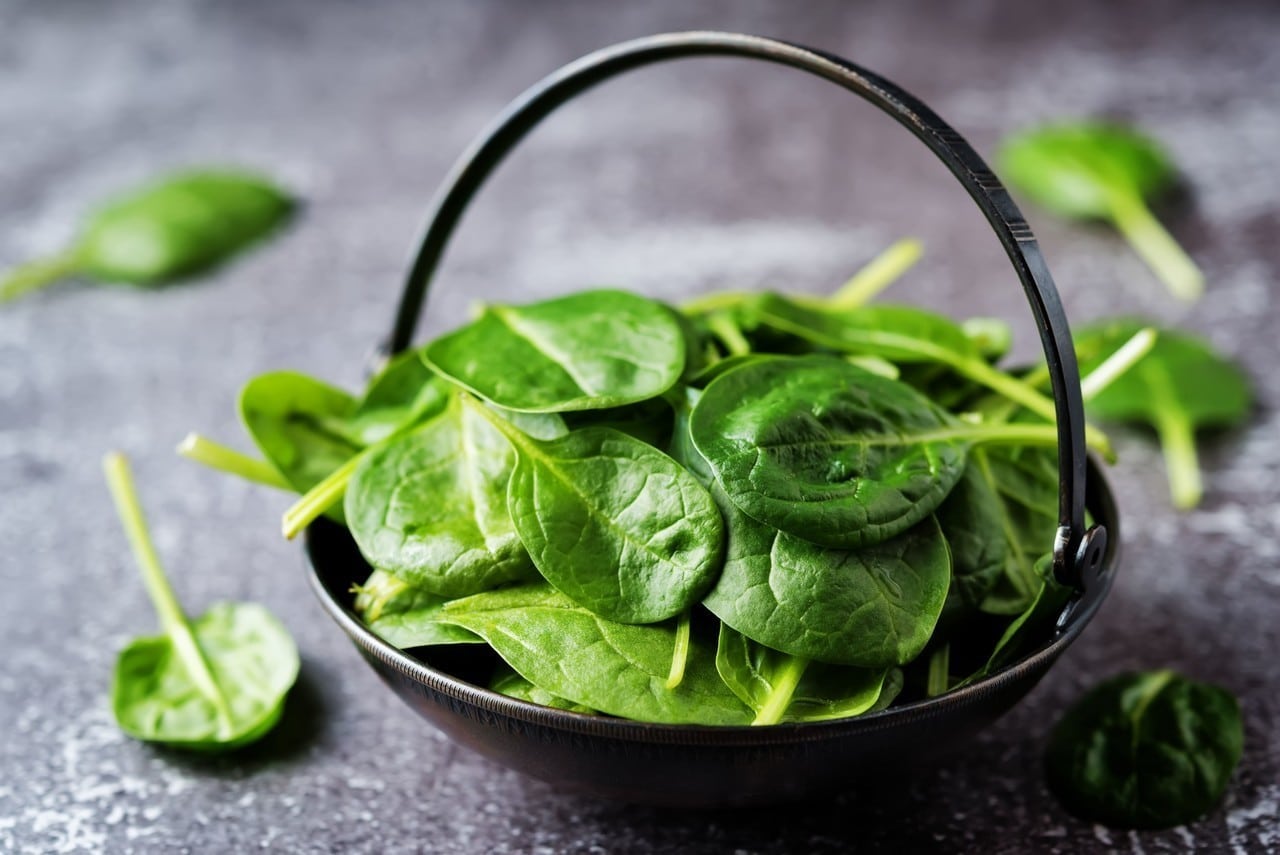 Aliments riches en nutriments pour cheveux