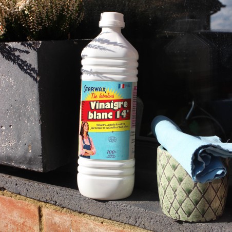 Bouteille de vinaigre blanc