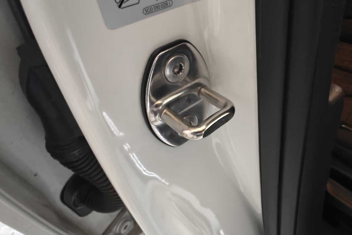 Crochet de portière de voiture