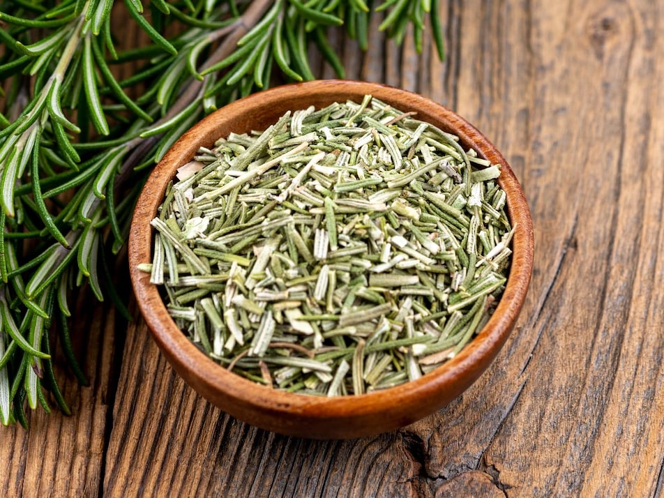 Ingrédients à base de romarin